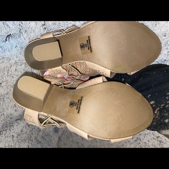 Wedges - Picture 3 of 3